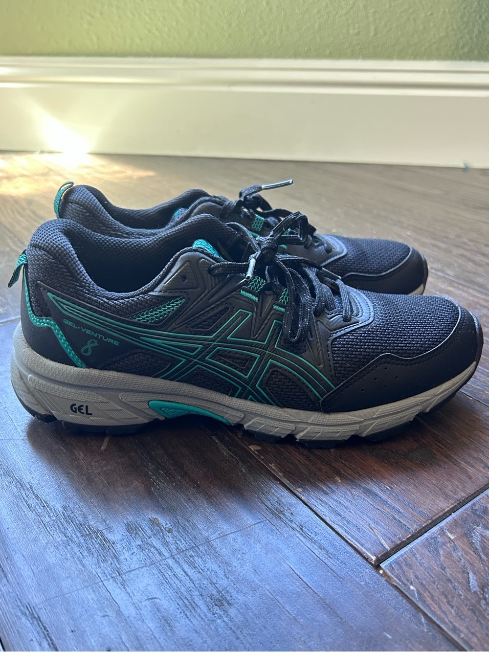 ASICS GEL-Venture 8 Women's Trail Running Shoes Women’s Size 7.5 Black Teal Grey